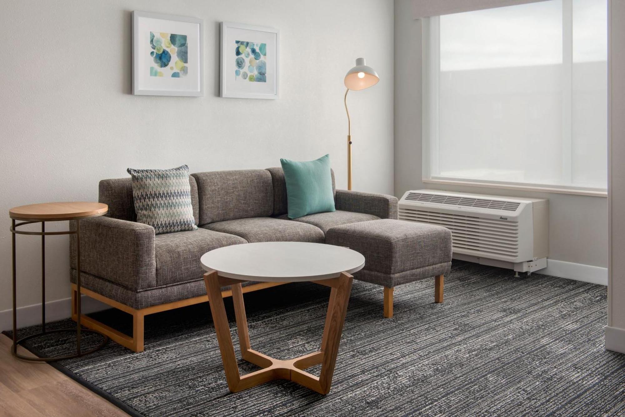 Towneplace Suites Portland Airport Me South Portland Esterno foto